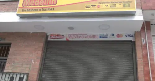 CALZADO LA LOCURA DE MEDELLIN CALZADO LA LOCURA DE MEDELLIN